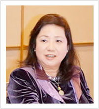 山地 良子 先生